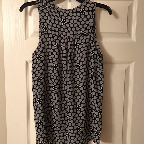 Sleeveless top - Picture 3 of 4